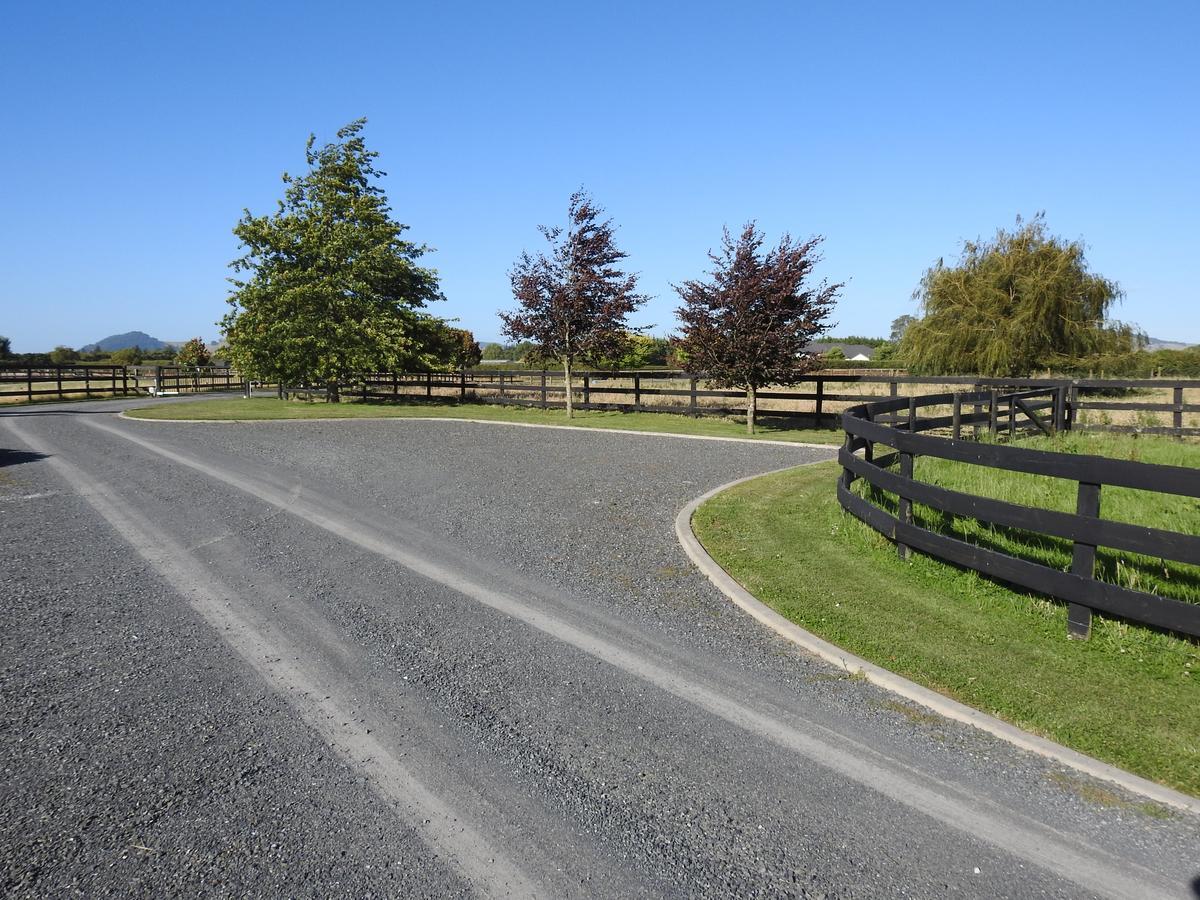 Grasslands Bed & Breakfast ケンブリッジ エクステリア 写真